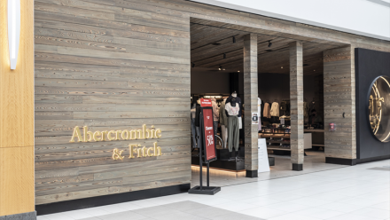 Abercrombie & Fitch : relève encore ses objectifs