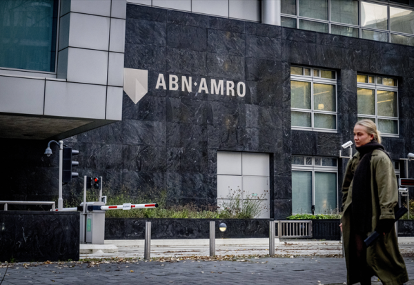 ABN Amro : l'état néerlandais va diviser par 2 sa participation