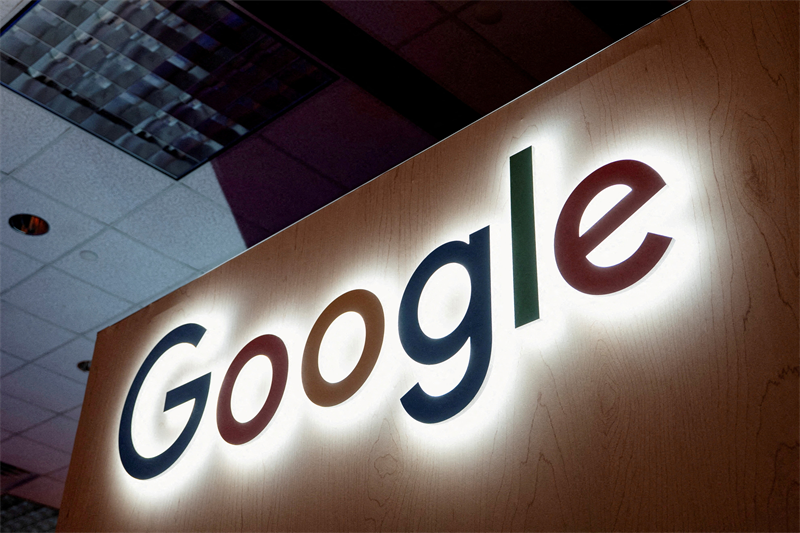 Alphabet flambe, au plus haut historique à Wall Street