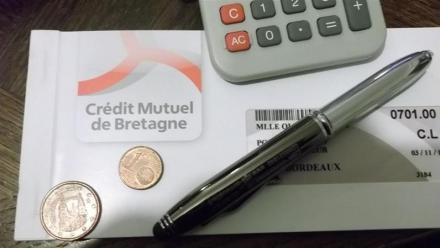 Banques : Fitch révise la perspective de Crédit Mutuel Arkéa à 'négative'