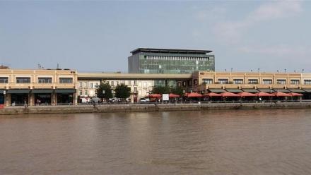 <bb>Tour Eiffel : lève près de 600 ME