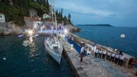 Beneteau et Fountaine Pajot renforcent les fondations de leur partenariat pour accélérer l'électrification marine