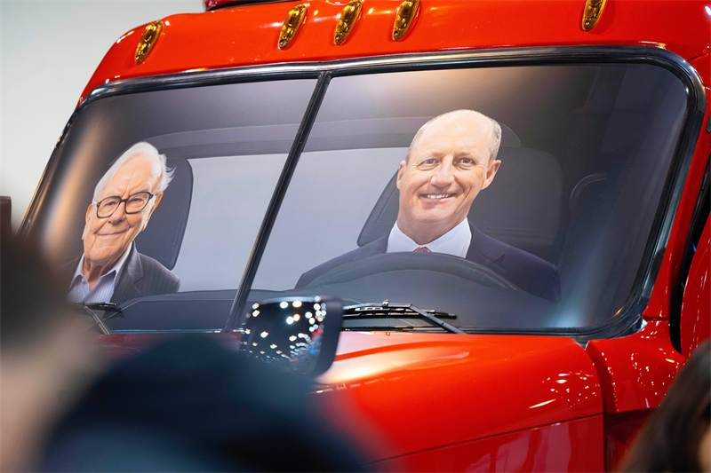 Berkshire Hathaway : bond des profits et gros rachats d'actions