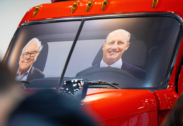 Berkshire Hathaway : bond des profits et gros rachats d'actions