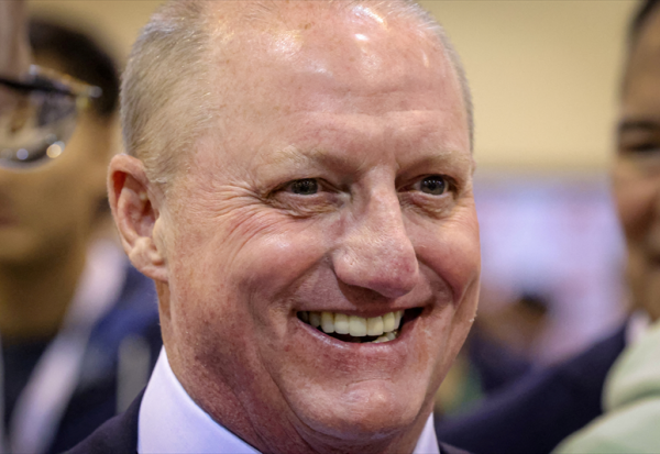 Berkshire Hathaway : Greg Abel, successeur de Buffett, veut consacrer son salaire à l'achat d'actions du groupe