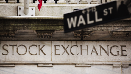 Berkshire Hathaway : Warren Buffett renforce deux de ses pires investissements !