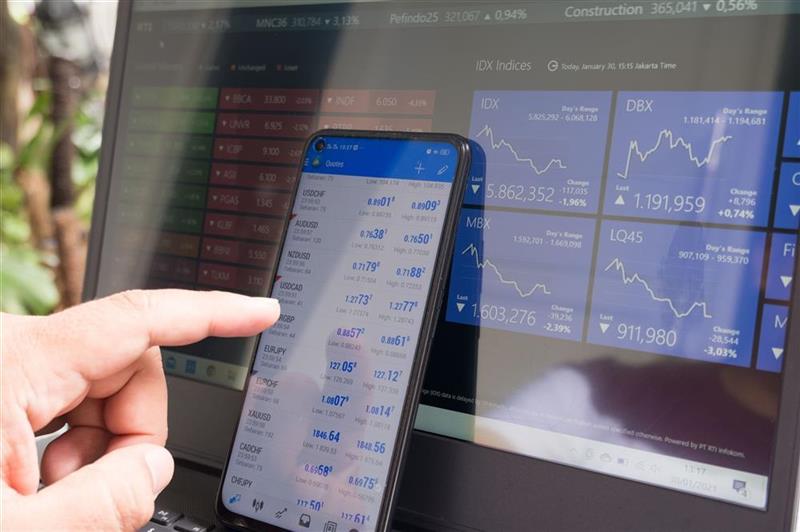 Bilan hebdo : le CAC40 chute, emporté par la guerre commerciale