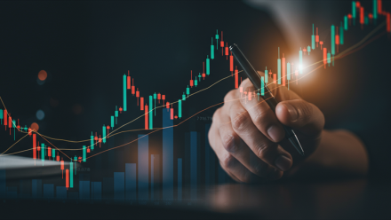 Bilan hebdo : le CAC40 consolide un peu