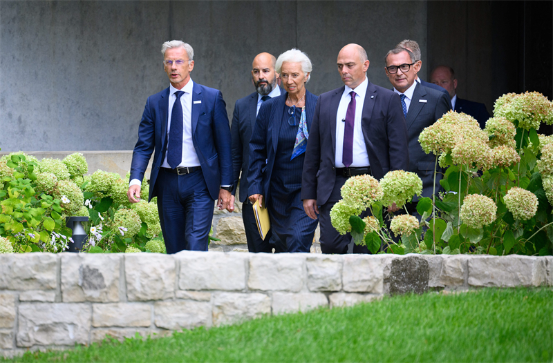 Christine Lagarde confirme son départ de la BCE en 2027
