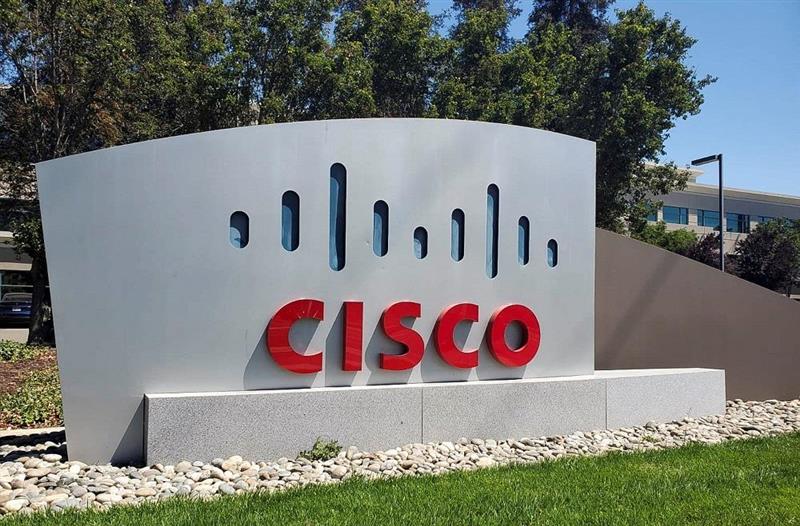 Cisco dépasse les attentes à Wall Street et évoque l'IA