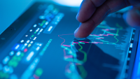 Clôture Paris : le CAC 40 en baisse, Kering et Safran chutent