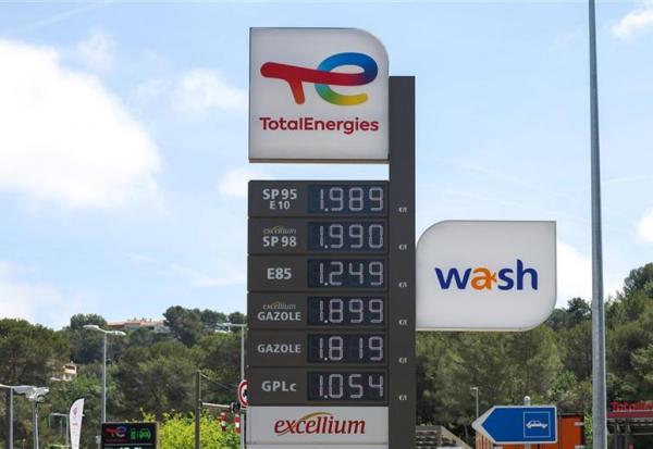 Clôture Paris : le CAC 40 perd encore du terrain, le brent dépasse les 90$