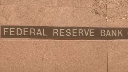 Clôture Wall Street : en baisse face à une Fed plus hawkish que prévu