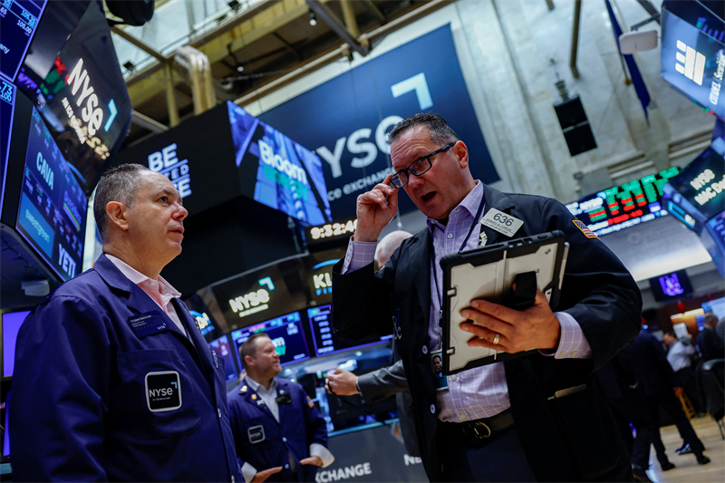 Clôture Wall Street : le Nasdaq replonge brutalement