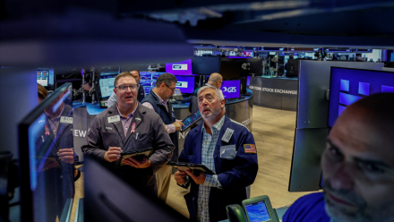 Clôture Wall Street : proche de l'équilibre, malgré les tensions sur l'obligataire et les cours du brut