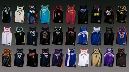 Ebranlé par les droits de douane, Nike plonge à Wall Street