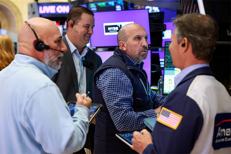 Etats-Unis : ventes de détail conformes aux attentes, prix à l'import en vive hausse