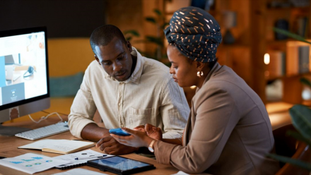 Eutelsat : renforce sa collaboration avec Paratus