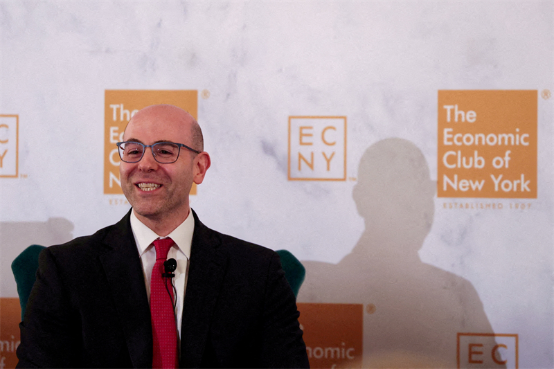 Fed : Stephen Miran plaide pour une baisse de taux très agressive