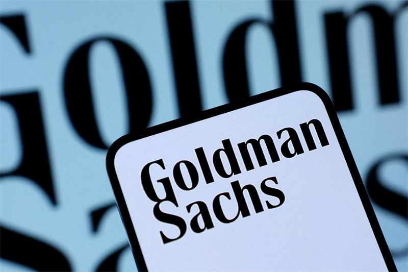 Goldman Sachs publie un solide bénéfice, mais des revenus trop courts