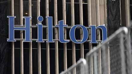 Hilton : rehausse ses objectifs 2026