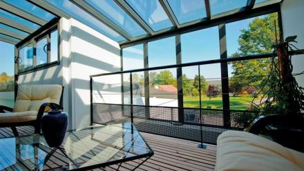 Installux : 8 euros à suivre à la fin du mois prochain