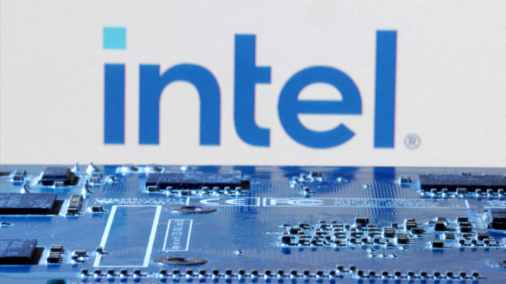 Intel flambe à Wall Street, vers une prise de participation du gouvernement US ?