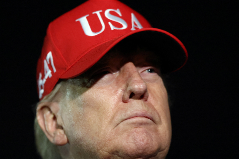 Iran : "la Chine est ravie que j'ouvre le détroit d'Ormuz", lance Trump