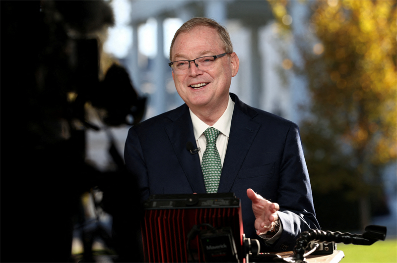 Kevin Hassett officiellement favori pour succéder à Jerome Powell à la tête de la Fed