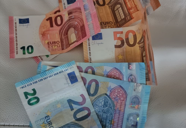 L'inflation annuelle 'core' confirmée à 2,4% dans la zone euro en novembre