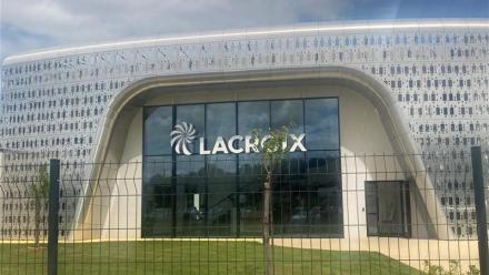 Lacroix avertit d'un manque de visibilité dans l'activité électronique