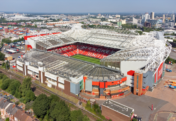 Manchester United : la famille Glazer pourrait vendre ses parts