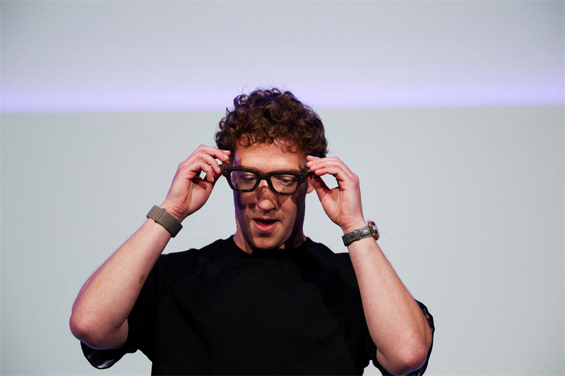 Meta lance ses lunettes connectées "Meta Ray-Ban Display"