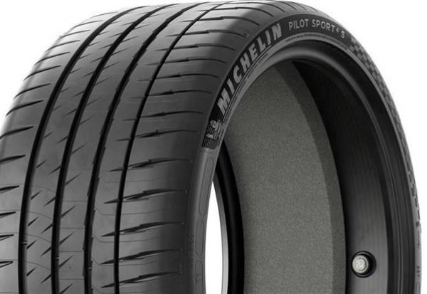 Michelin murmure à l'oreille des véhicules avec le jumeau numérique