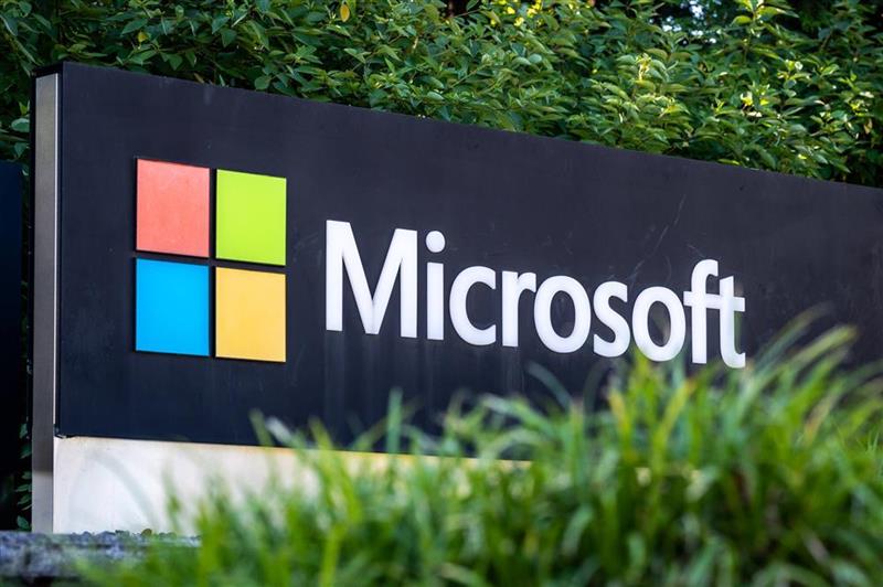 Microsoft corrige à Wall Street, sur une croissance décevante dans le cloud
