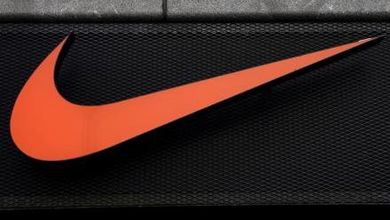 Nike s'enflamme à Wall Street, avec son changement de DG