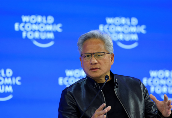 Nvidia : Jensen Huang "calme le jeu" concernant l'investissement potentiel de 100 milliards dans OpenAI