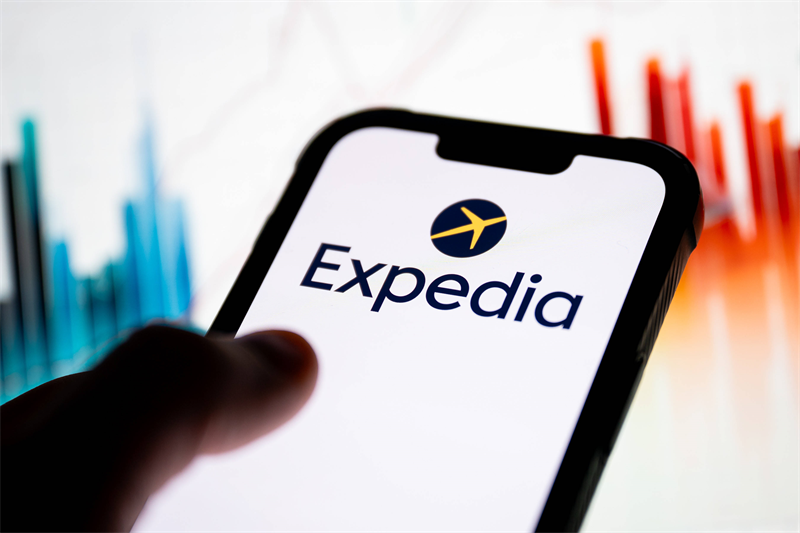 Porté par de bons résultats au T2, Expedia relève ses objectifs