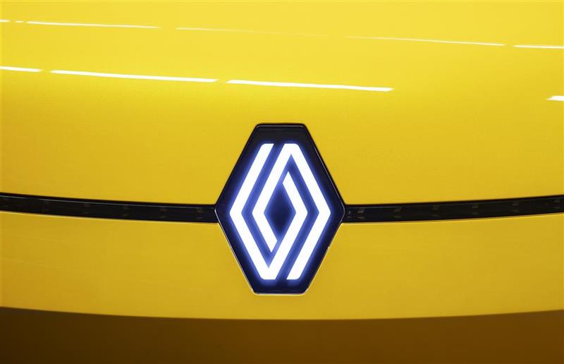 Renault : CMA CGM Group rejoint Renault Group et Volvo Group comme membre fondateur de Flexis SAS