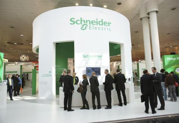 Schneider Electric : signature de deux accords d'approvisionnement distincts avec Switch et Digital Realty