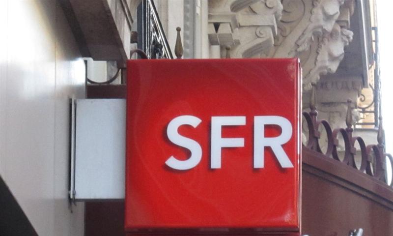 SFR permet le transfert direct d'une eSIM entre un iPhone et Android