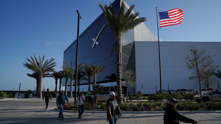 SpaceX : sonder les investisseurs avant la mise en orbite ?