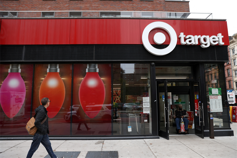 Target lance un avertissement