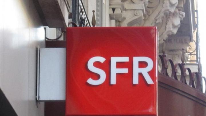 Télécoms : une nouvelle offre du trio Orange / Bouygues / Iliad sur SFR avant les fêtes ?
