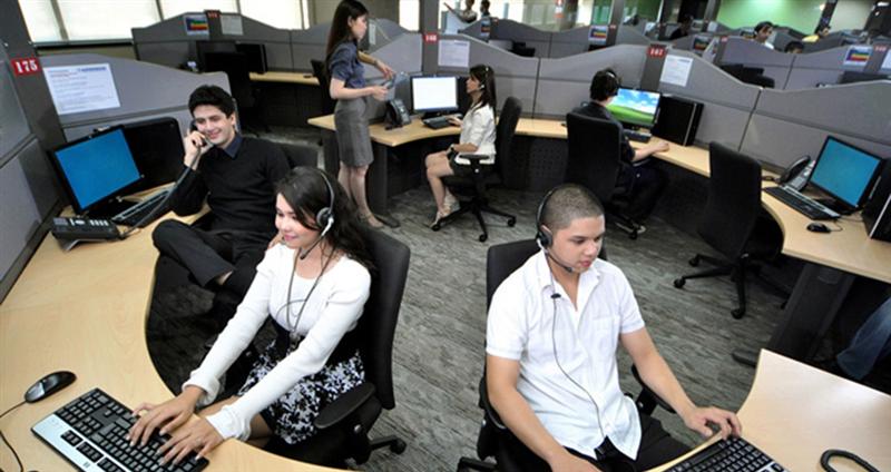 Teleperformance : logiquement sous pression après l'avertissement