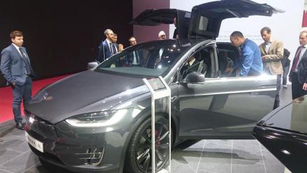 Tesla : le titre s'envole de plus de 8% après les annonces d'Elon Musk