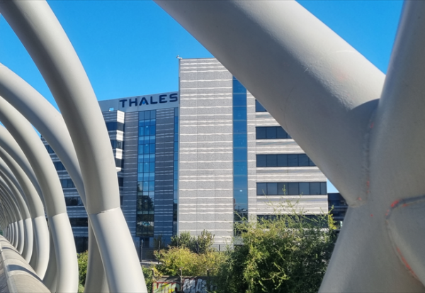 Thales améliore la capacité d'entrainement des forces armées