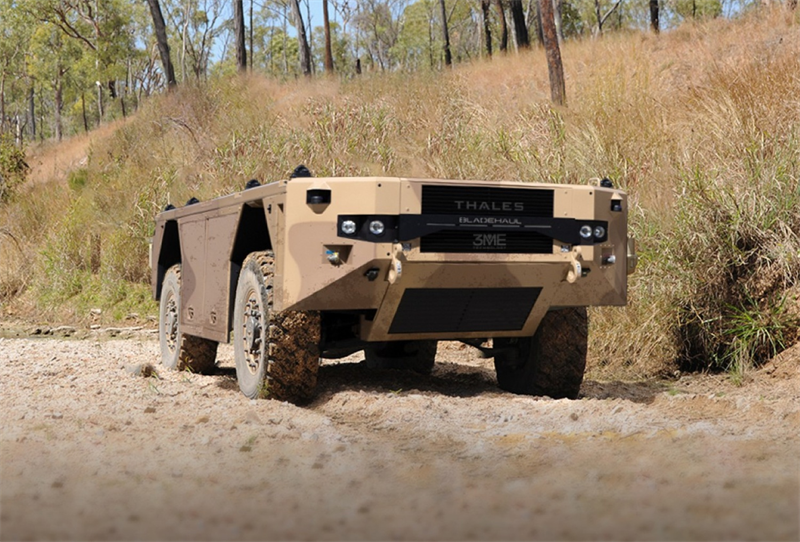 Thales dévoile le BladeHAUL, un cousin du Bushmaster