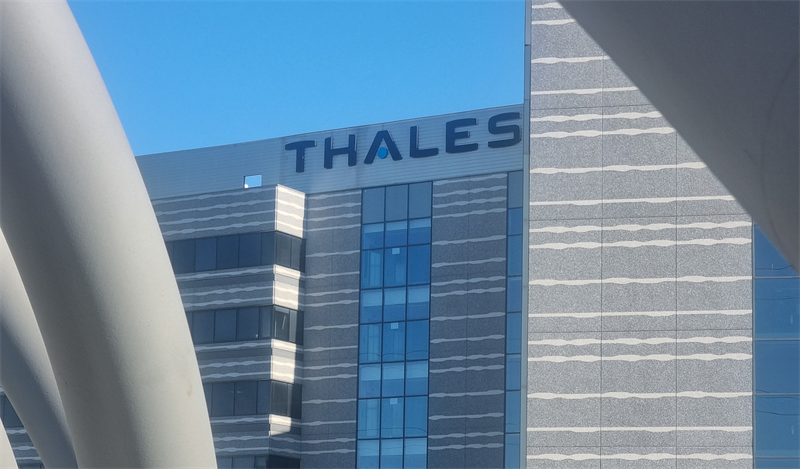 Thalès : Goldman Sachs temporise