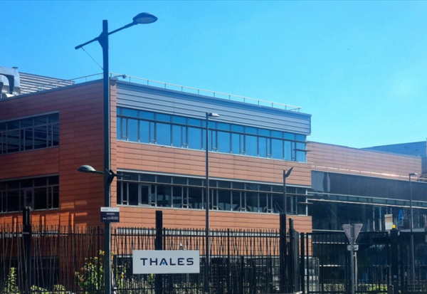 Thales noue un partenariat industriel avec Arquus